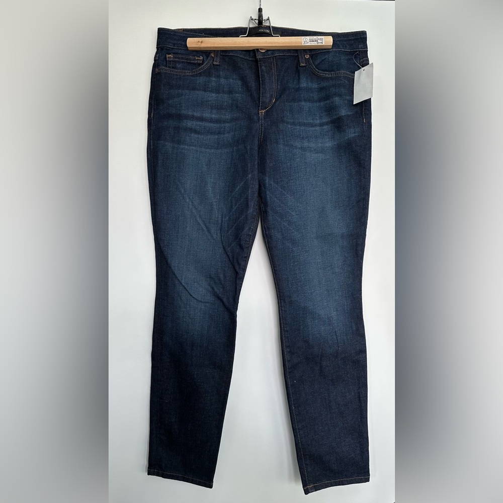 Size 32 Joe’s Jeans Skinny Ankle, BNWT